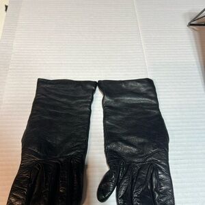 Italian leather cashmere lined gloves – women’s size 6.5 black